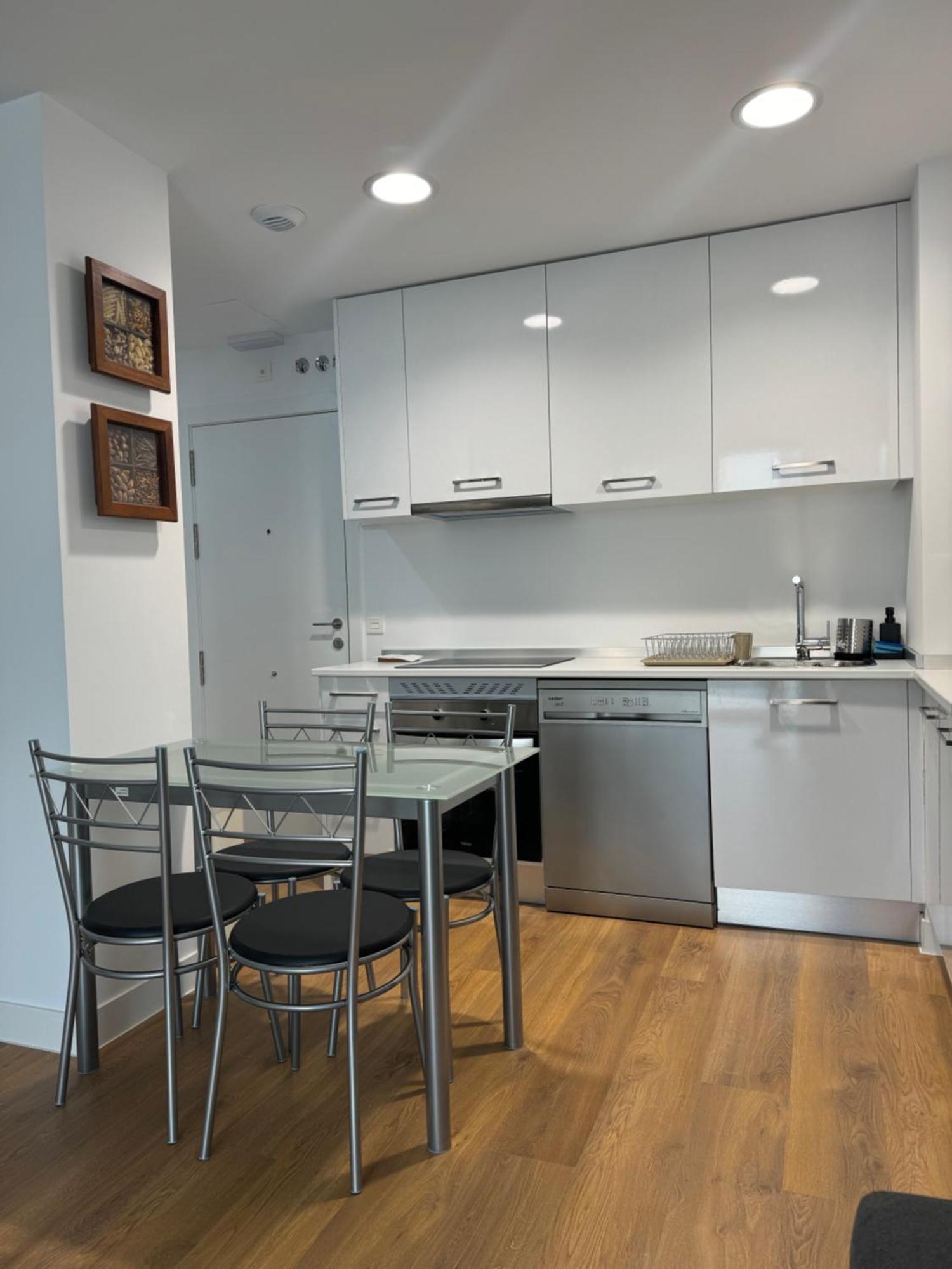 Apartamento Kings Loft San Sebastián de los Reyes Exterior foto